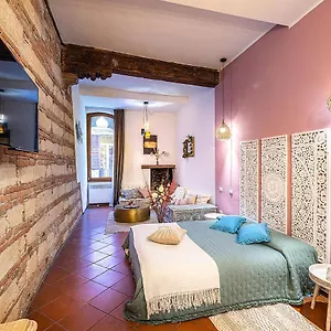 White & Gold Guest house