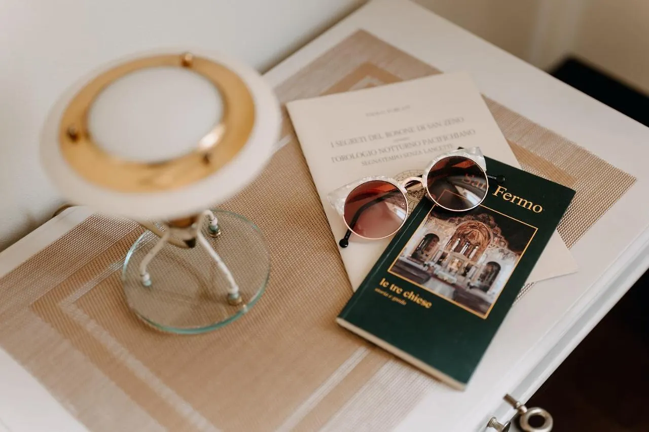 Le Flaneur - Vintage Suite Verona Bed & Breakfast