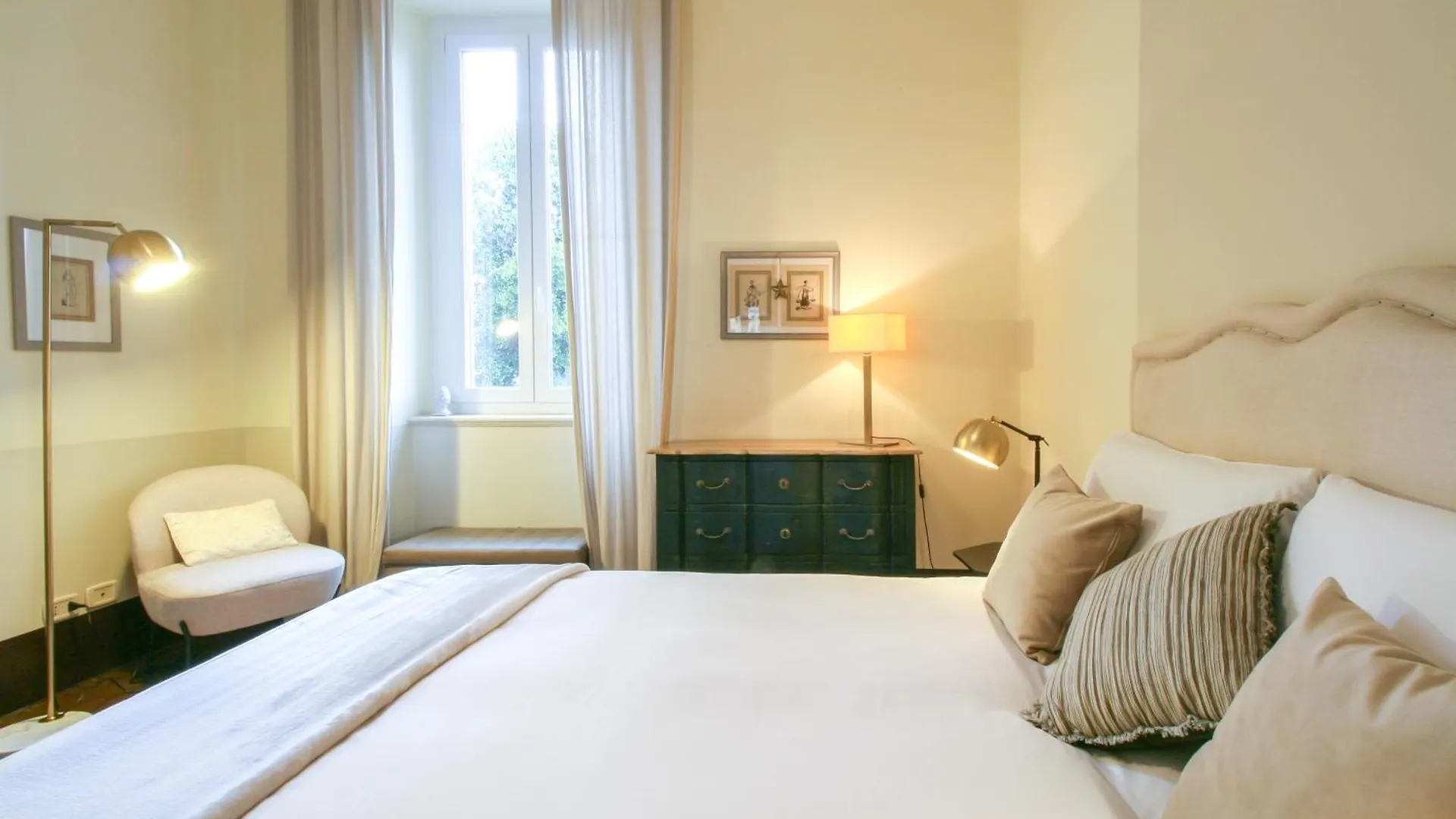 Le Flaneur - Vintage Suite Verona Italy
