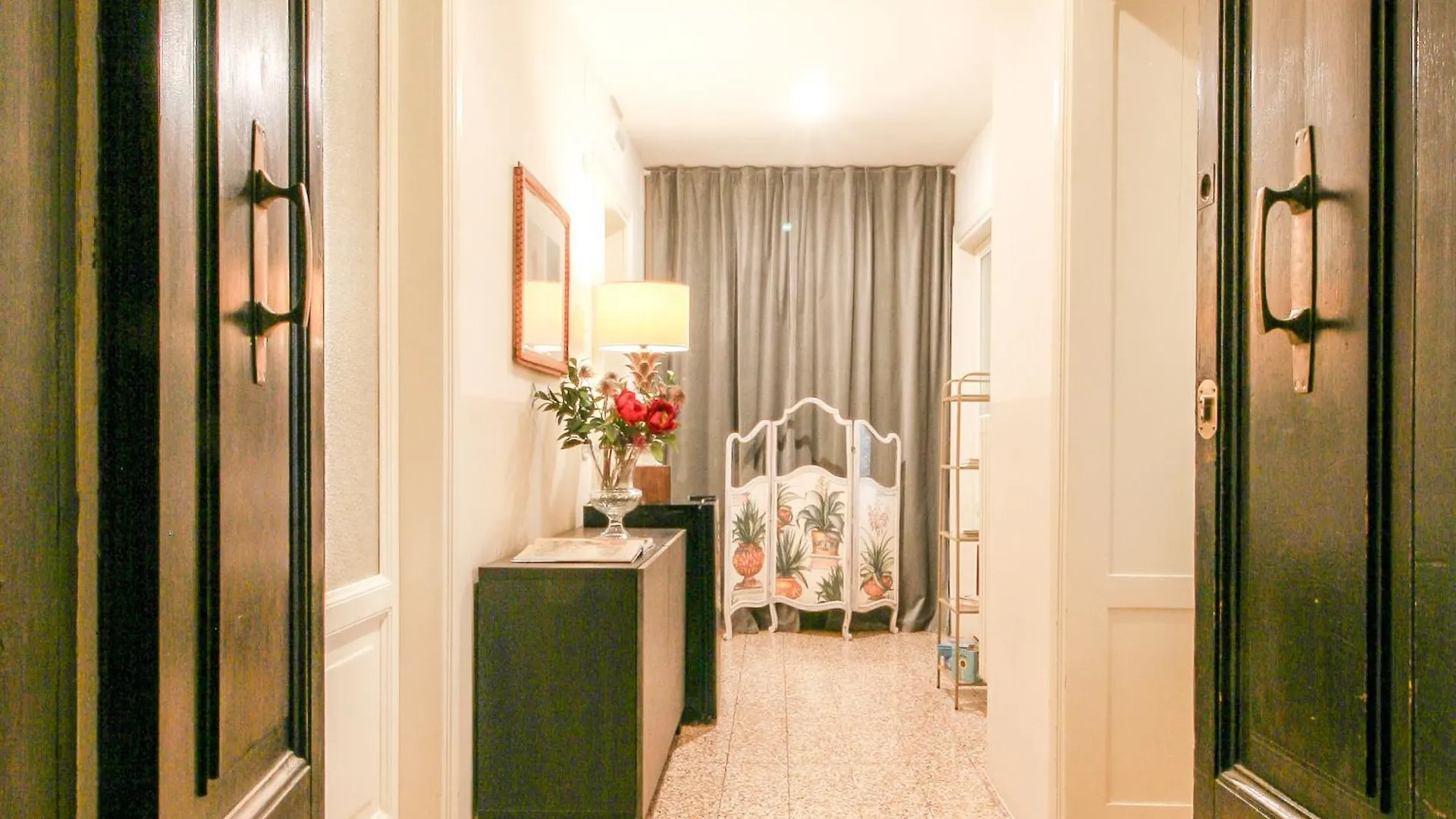 *** Bed & Breakfast Le Flaneur - Vintage Suite Verona Italy