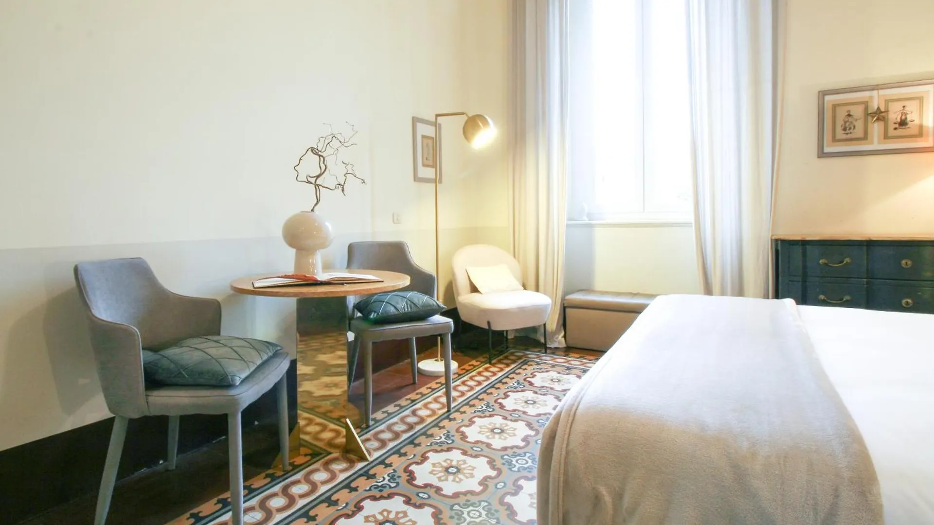 Le Flaneur - Vintage Suite Verona 3*,